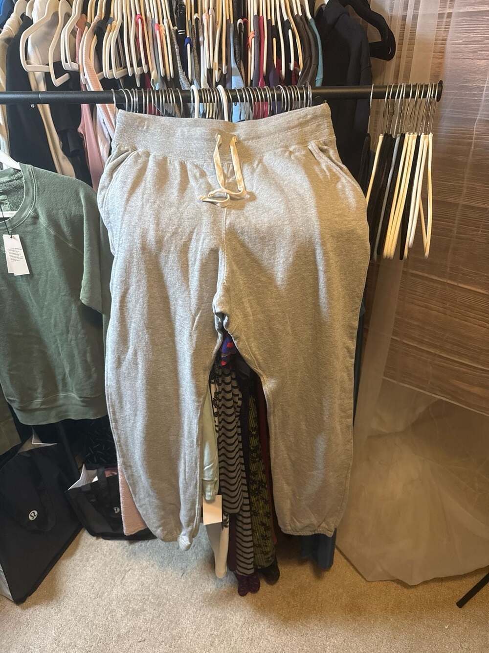 Unsubscribed Women's Heather Grey Fleece Joggers Size Medium
